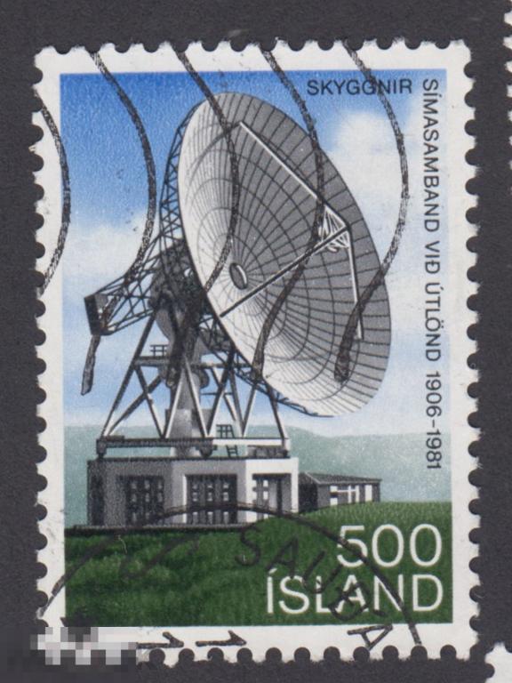 Марка Исландия 1981 год. 75-летие исландской телефонной службы связь. коммуникации