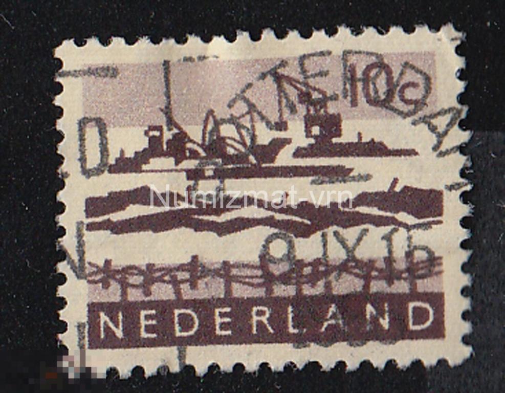 Марка Нидерланды. 1966 г. Война. Укрепления. Флот. Редкая марка. Даты. Праздники.