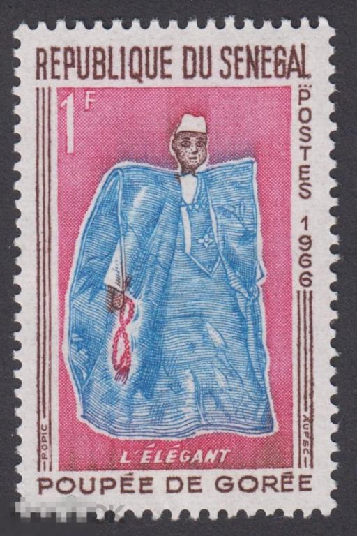 Марка Сенегал 1966 год. Кукла вуду. Магия. Национальные традиции. Национальная одежда. Редкость!