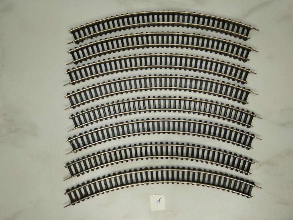 9мм (N) Piko круг рельсов R223 с повреждениями и следами коррозии №1