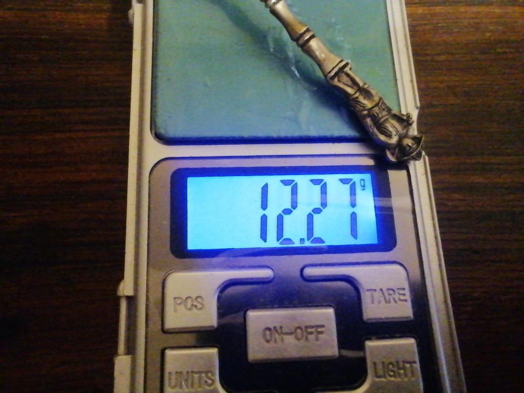 Красивая ложечка. Серебро 900 /875 проба.