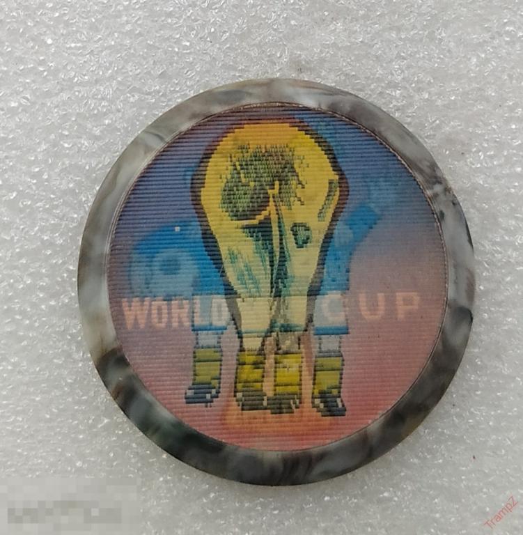 Знак переливной переливашка кубок мира футбол 1974 ФИФА FIFA #31