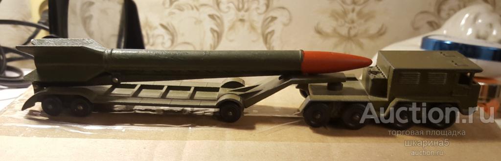 СССР.  Военная техника  ТЯГАЧ С РАКЕТОЙ