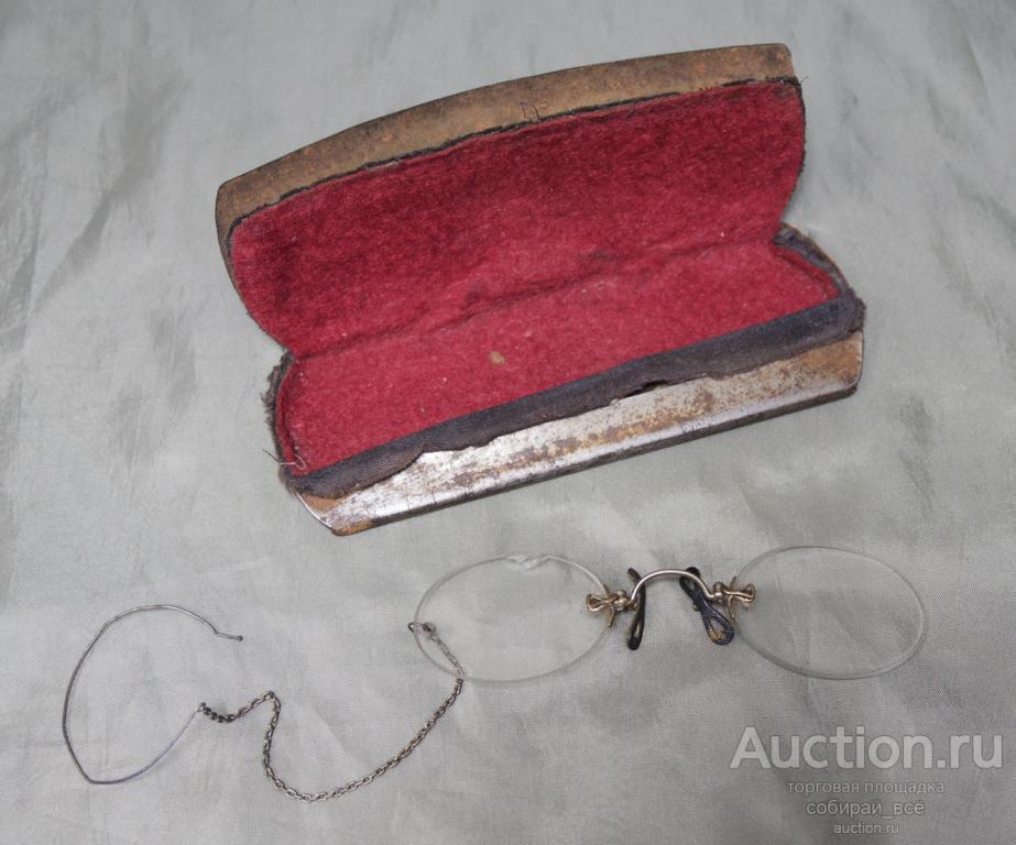 Пенсне в старинном футляре, скол на оптике  (33)
