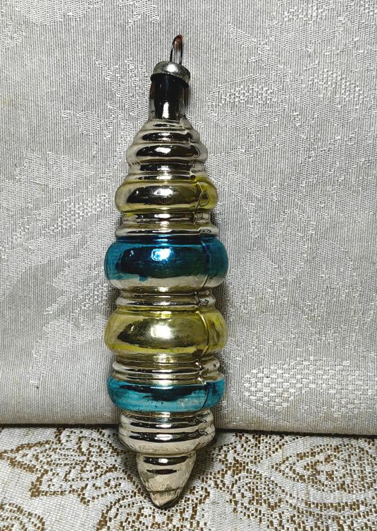 Елочная новогодняя игрушка стекло СССР сосулька пирамидка 25