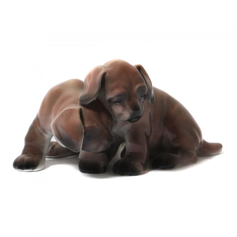 Фарфоровая фигура "Пара щенков". Rorstrand