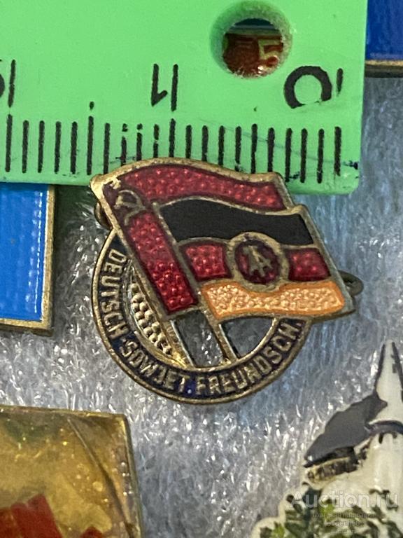 Знак значок DDR ГДР ФЛАГИ СССР - ГДР ГЕРМАНИИ ДРУЖБА ТЯЖЕЛЫЙ ЭМАЛЬ  РЕДКИЙ RRR