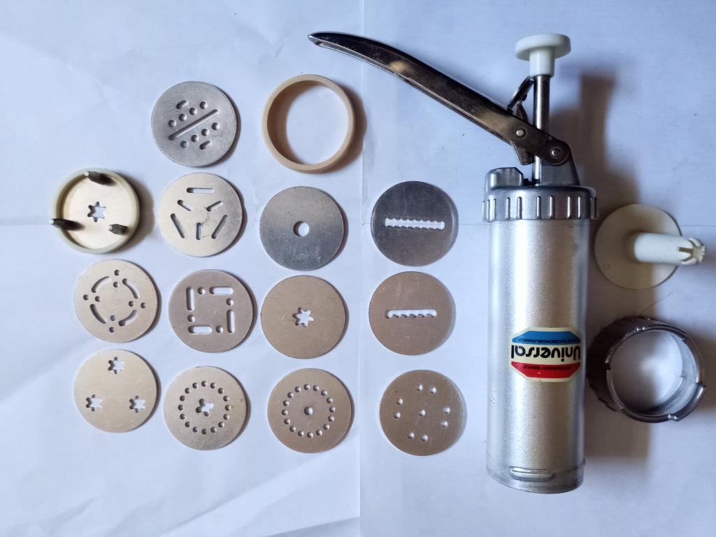 Кондитерский шприц-пистолет ретро Чехословакия