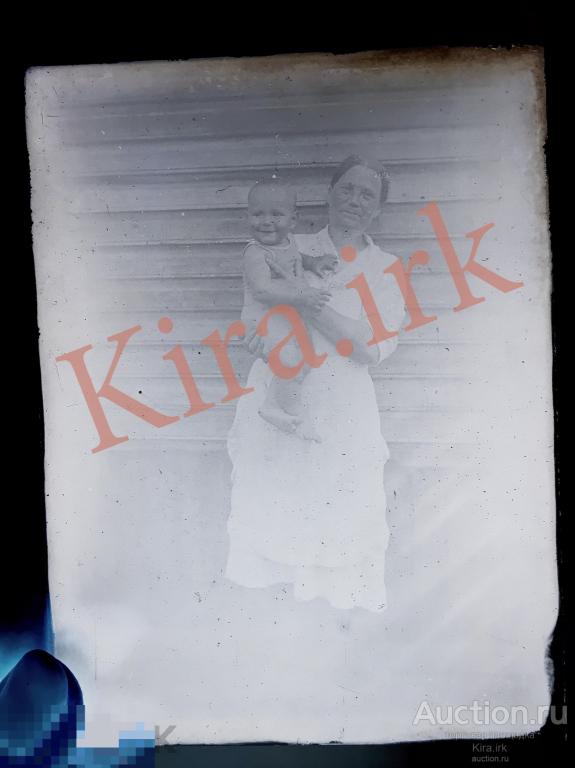 Фото пластины. на стекле. фотография, 1920-х,  женщина с ребенком. малыш, младенец