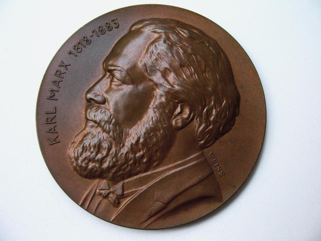 Медаль Карл Маркс 150 лет со дня рождения 1968 год  ГДР Германия