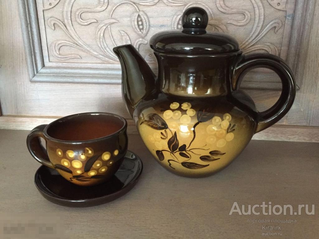 Керамические чайник/кувшин с блюдцем и чашкой