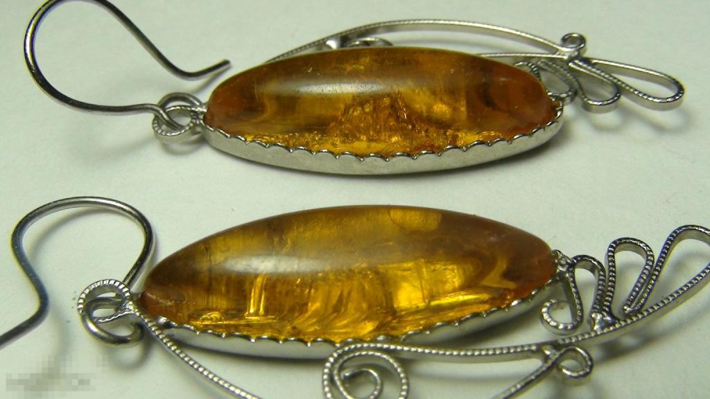 Серьги янтарь 3,6гр.