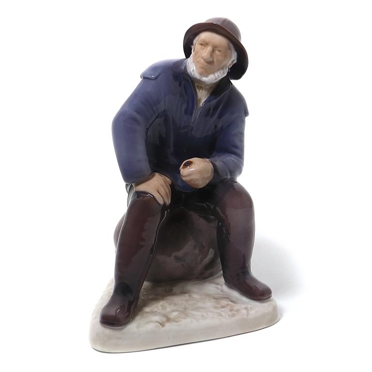 Фарфоровая фигура "Старый рыбак". Bing & Grondahl
