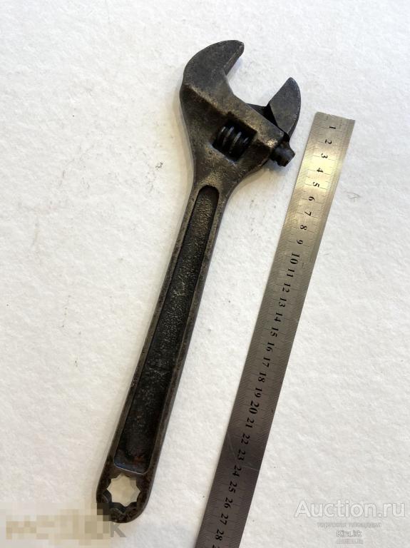 Гаечный разводной ключ. СССР. Клеймо А И