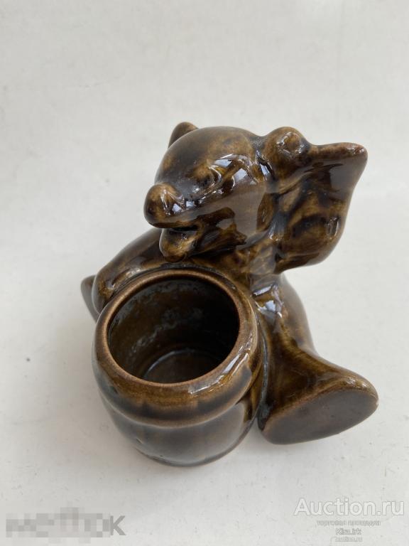 Фигурка. Медведь с бочкой. СССР. АКЗ. Ангарский керамический завод. Керамический медведь. 8см