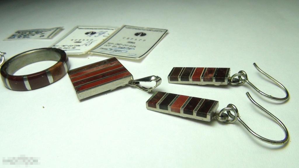 Центркварцсамоцветы яшма  кольцо 18 размер,серьги,подвески