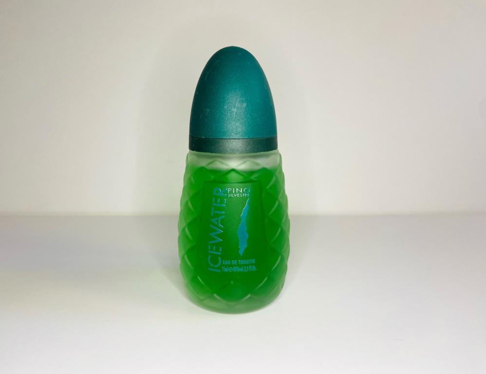 Винтаж.  Icewater Pino Silvestre EDT 75 мл.
