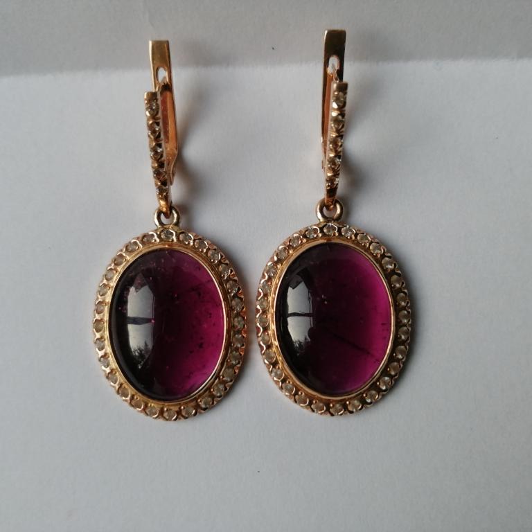 Серьги крупные,золото 585 проба,природные турмалины 11.41 грамм. Редкие