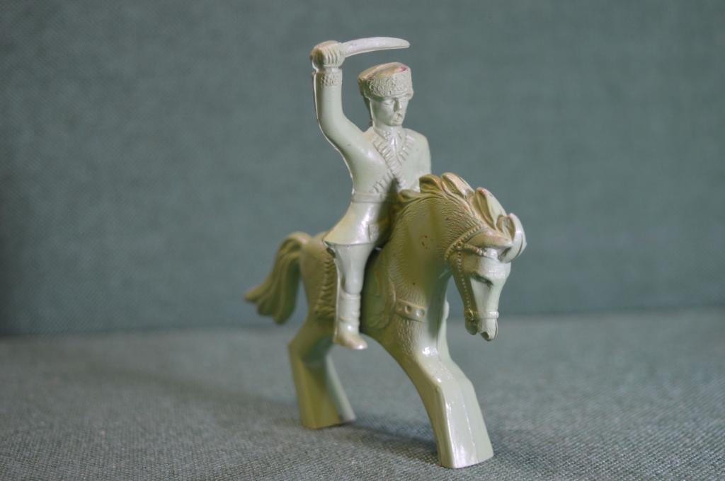 Солдатик резиновый, всадник "Кубанский казак с шашкой". МКИ, Прогресс. Резина.