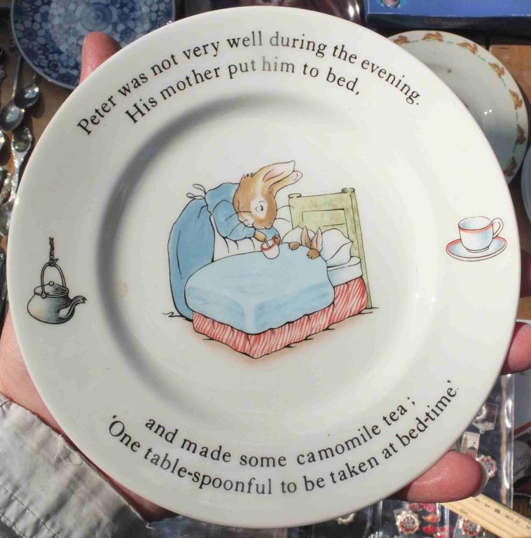 фарфоровая тарелка детская Кролик Питер, фарфор Wedgwood, Англия, коллекционная