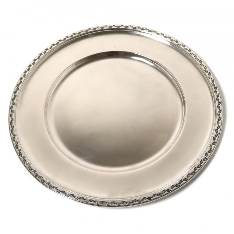 Серебряное блюдо. Швеция, 1944 год