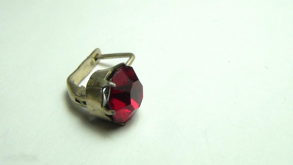 Серьга 875 проба 1,2гр.