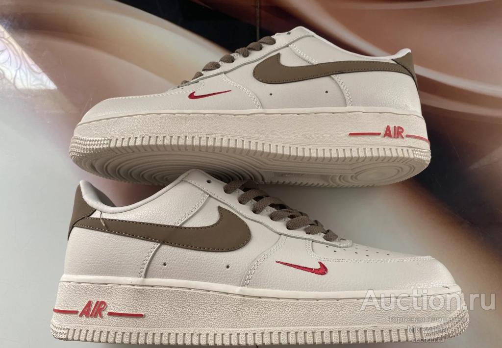 Кроссовки зимние Nike Air Force , кожа, новые, раз 43.