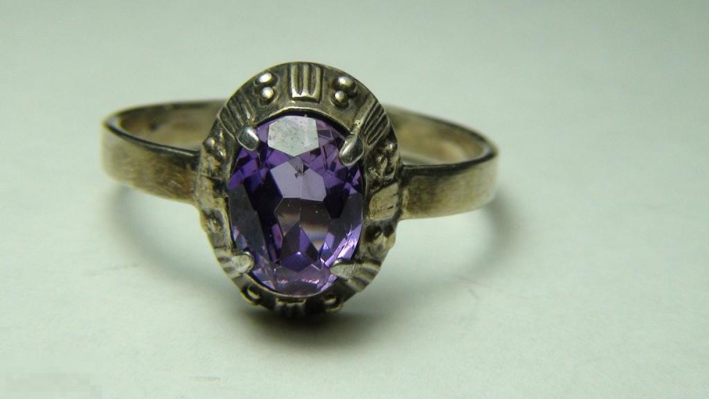 Кольцо  875 проба 18 размер 2,3гр