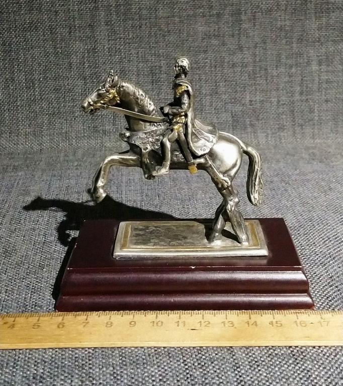 Александр Македонский статуэтка металл лошадь мечь Германия винтаж