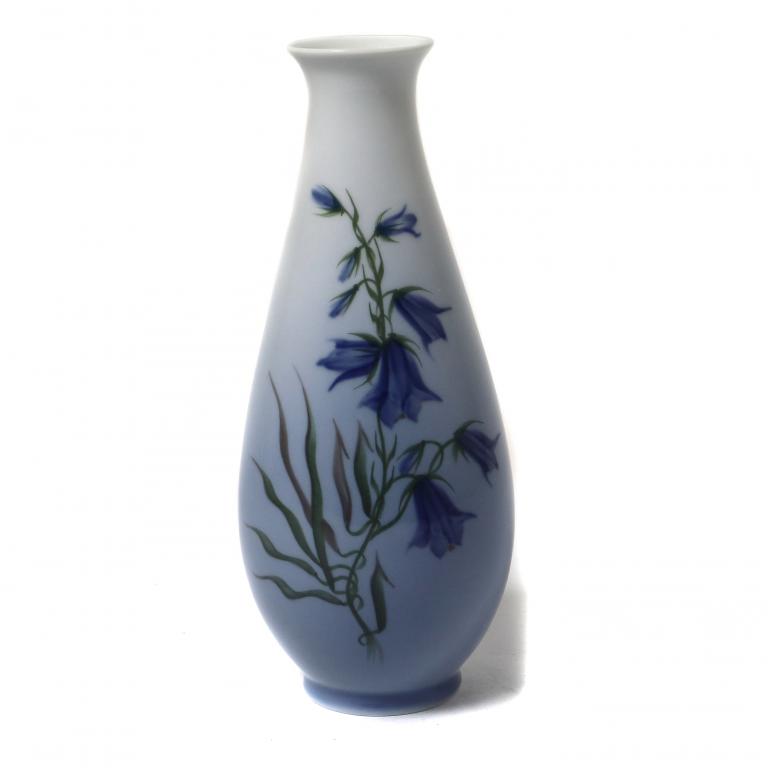 Фарфоровая ваза с колокольчиками. Royal Copenhagen