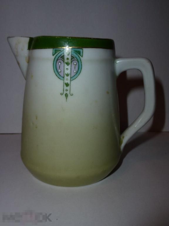 МОЛОЧНИК НАЧАЛО 20 ВЕКА ФАРФОР