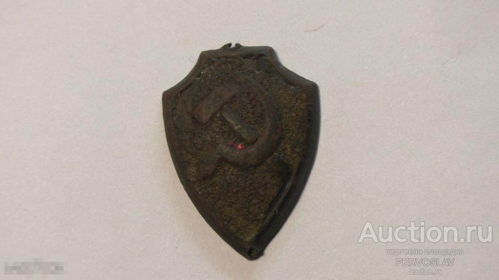 Знак. Кокарда. Ранняя советская милиция Рекомендую!