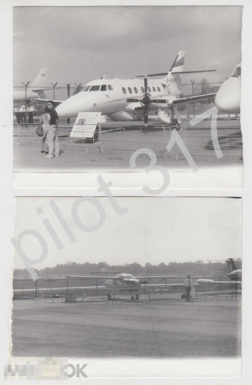 Авиация. Самолеты. Выставка. 2 фото.