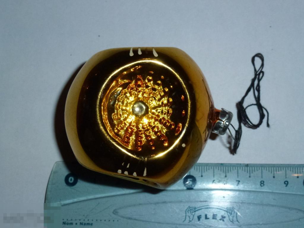 ШАР ПРОЖЕКТОР ЕЛОЧНАЯ ИГРУШКА *