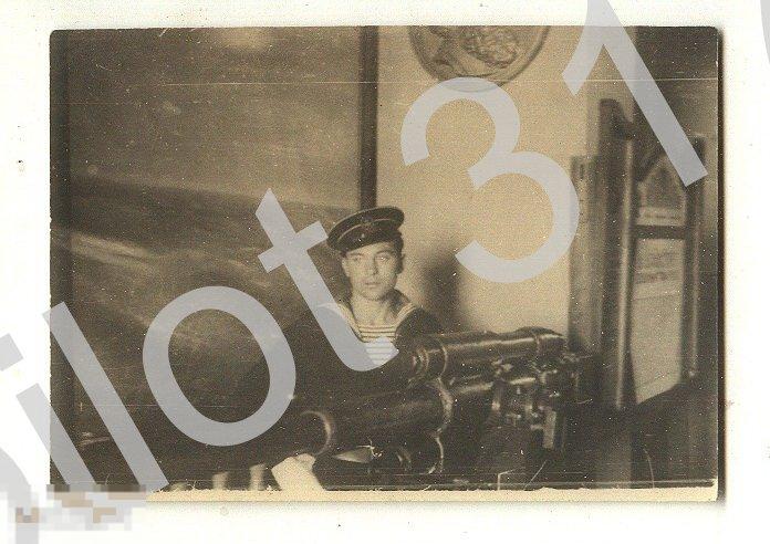 Матрос в музее ЧФ.