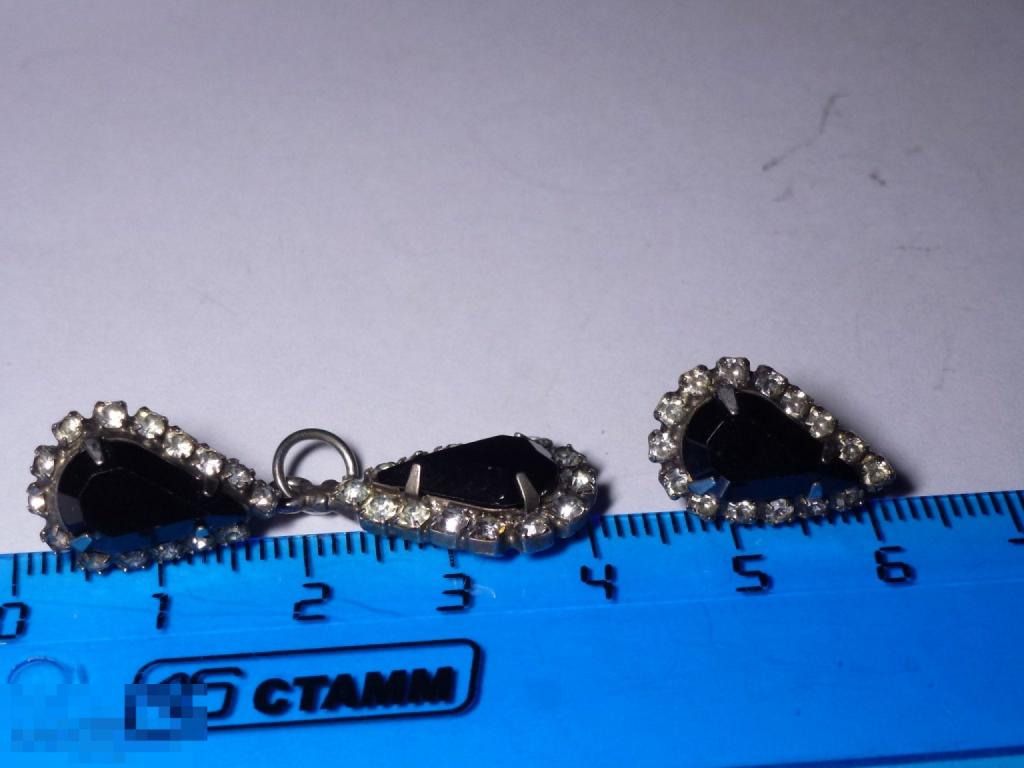 КОМПЛЕКТ СЕРЬГИ И ПОДВЕСКА ВИНТАЖ БИЖУТЕРИЯ