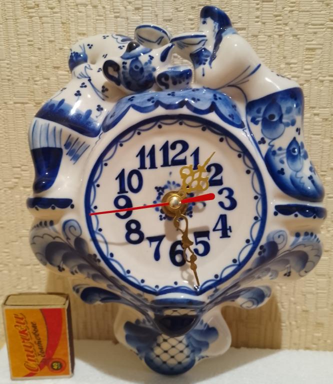 Часы настенные / "Чаепитие" / Авторские / Гжель