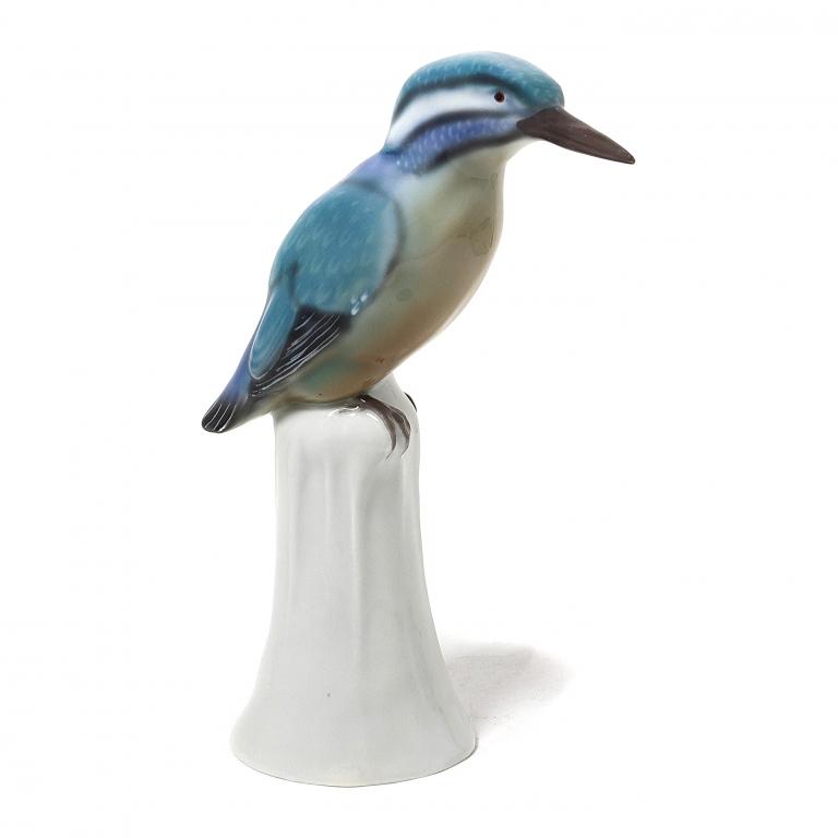 Фарфоровая фигура "Зимородок на пьедестале". Goebel