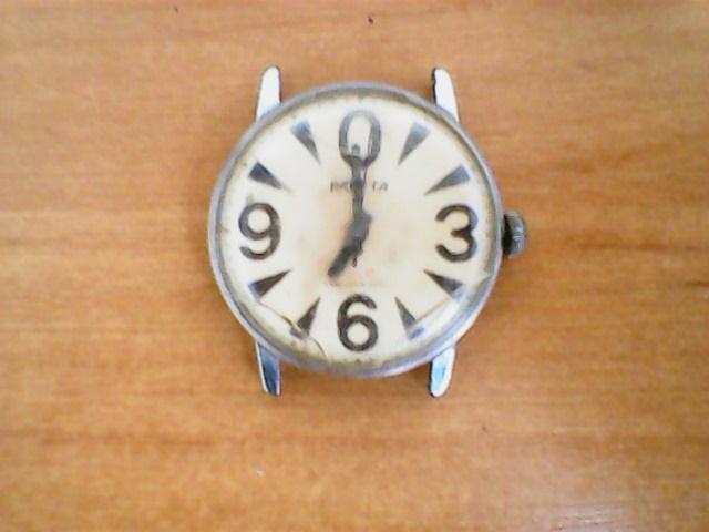 Часы Ракета Big Zero - Сделано в СССР. Номер на крышке - 256. Под реставрацию.