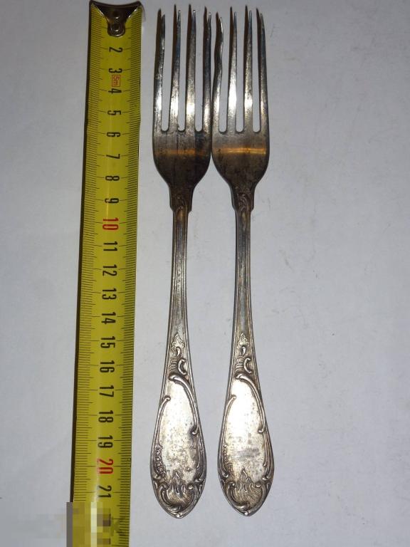 ВИЛКИ СТОЛОВЫЕ 2 ШТУКИ МЕЛЬХИОР МПЗ №19