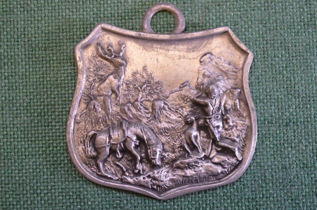 Медальон сюжетный подвеска "Охота". Олово. Винтаж. Германия.