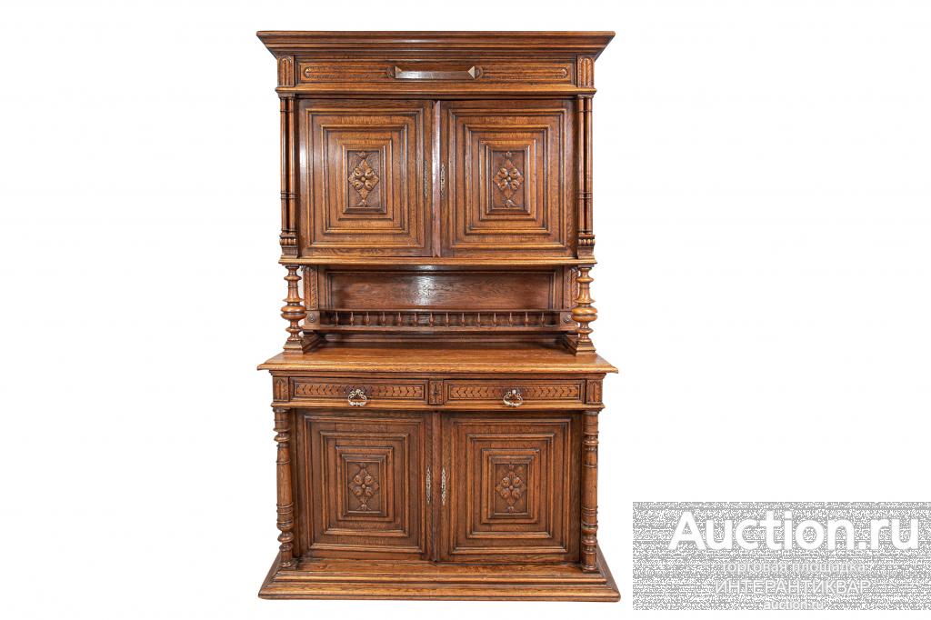 Винтажный буфет с резной филёнкой 25ЗЕН056