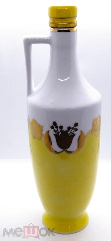 ШТОФ  ЗОЛОТЫЕ ЦВЕТЫ .ФАРФОР.   ЛФЗ. СССР ПЛОСКОЕ ДНО 1950-е гг