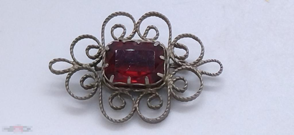 БРОШЬ МЕЛЬХИОР СССР 4*3 см