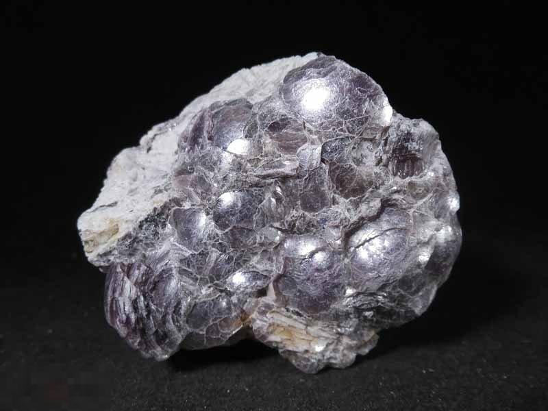 ! ! Лепидолит Барботов глаз 56*47*38мм Бразилия Минерал 2216