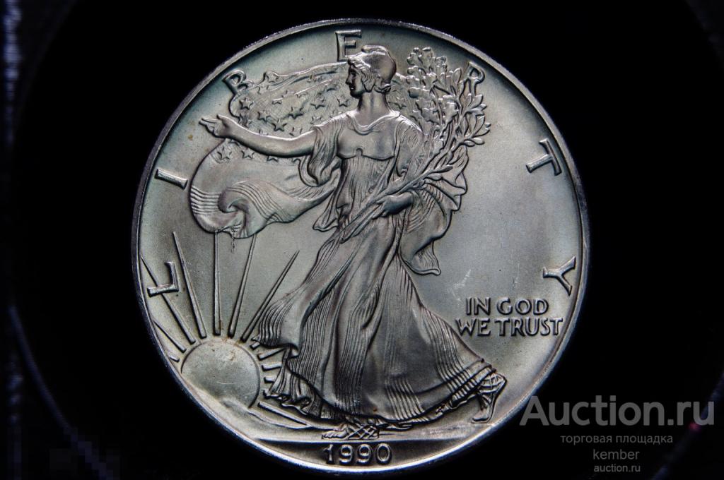 в коллекцию шагающая свобода США 1 доллар 1990 UNC серебро 4097