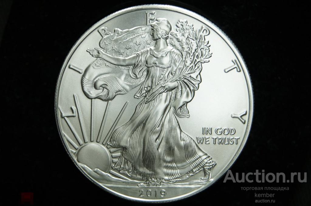 в коллекцию Шагающая свобода США 1 доллар 2019 UNC серебро 2105