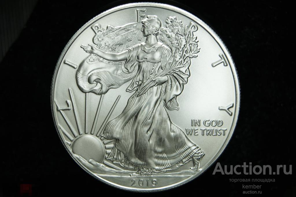 в коллекцию Шагающая свобода США 1 доллар 2019 UNC серебро 2109