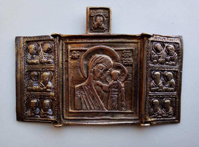 Складень трехстворчатый Казанская Пресвятая Богородица. 18 век.