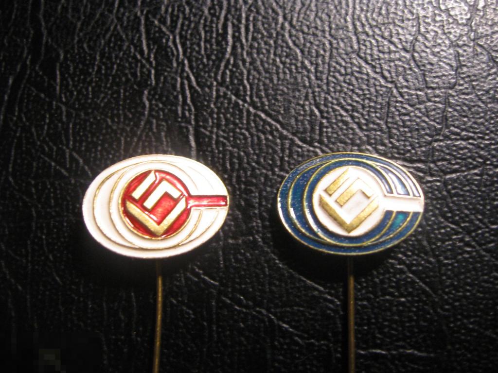 Ленинград. Завод. Неопознанный значок. 2 шт.